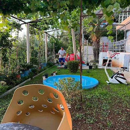 Ajsi's House * Vlorë