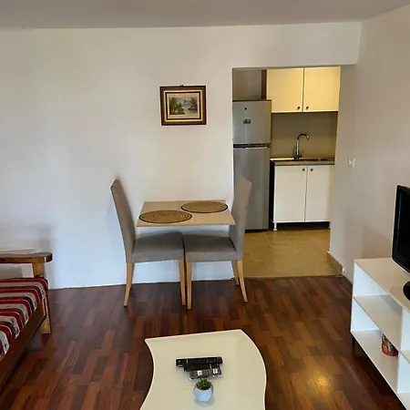 Ajsi's House Prázdninový dům Vlorë
